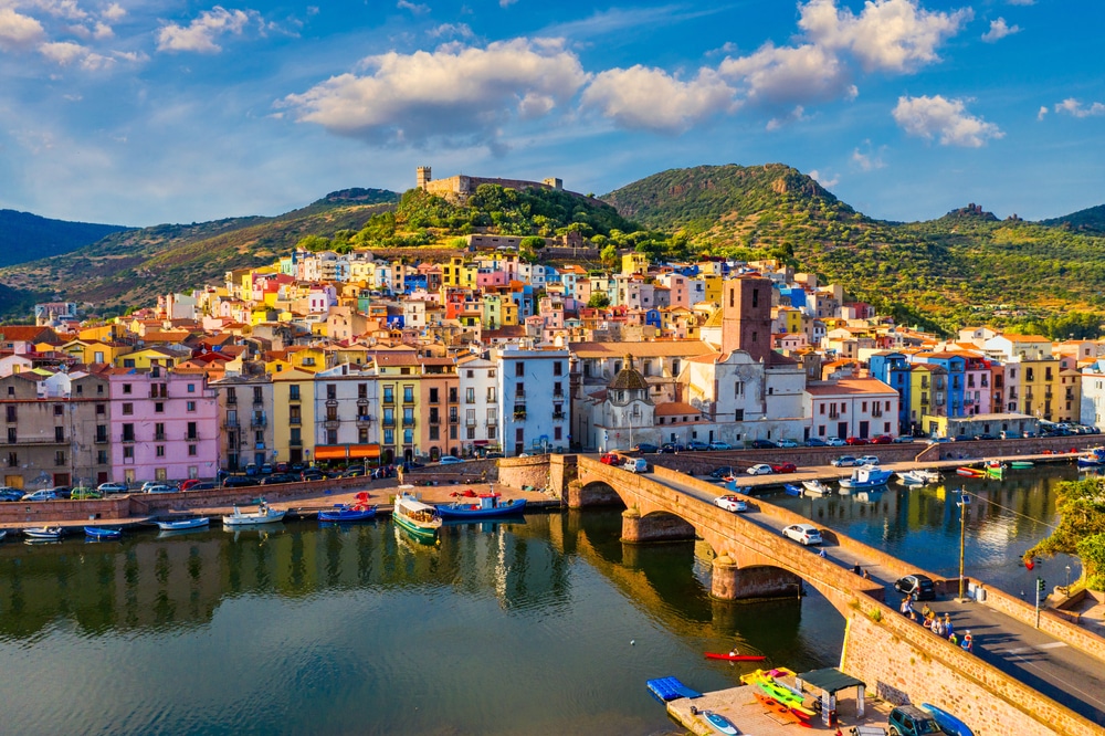 Sardinija: 17 povijesnih zanimljivosti i atrakcija