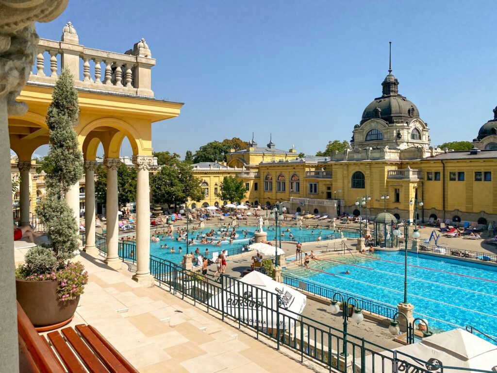 szechenyi termalna kupka, budimpešta, mađarska