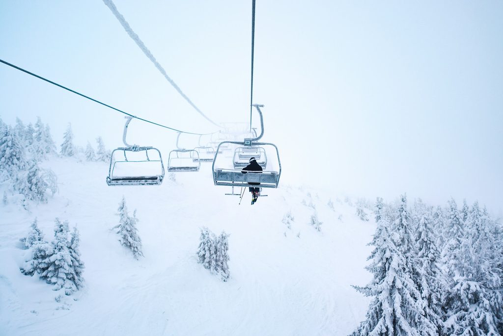 rezervirati skijanje
